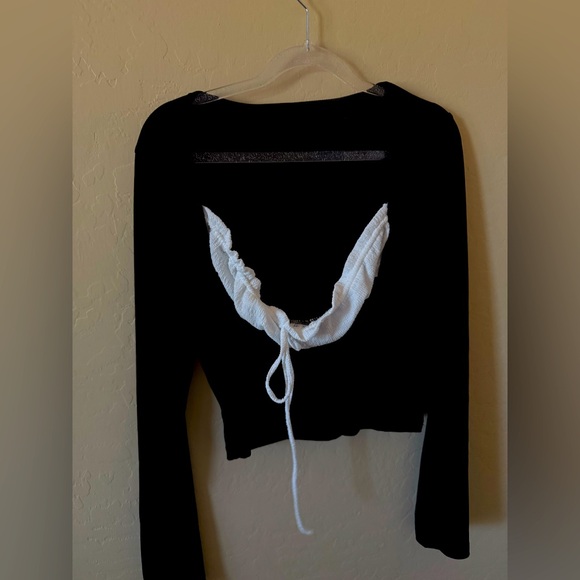 Long sleeve black and white - Picture 2 of 4